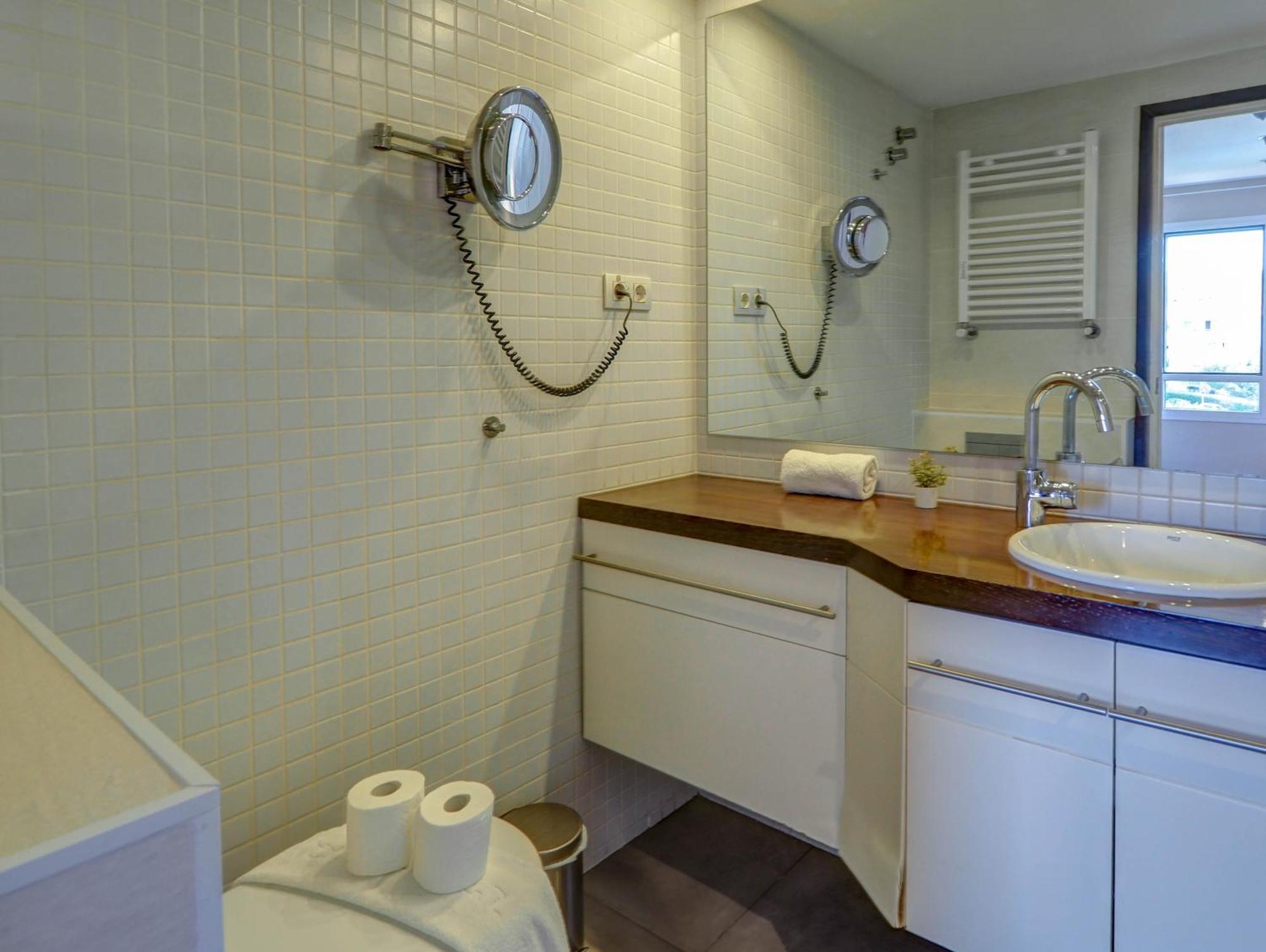 Balmins Surf By Hello Homes Sitges Exteriör bild